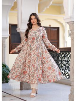 ESTELA - Women Multi-Color Floral Printed Angarkha Kurta and Pant
