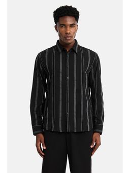 Snitch - Black Stripes Full Sleeves Regular Casual Shirt For Men
