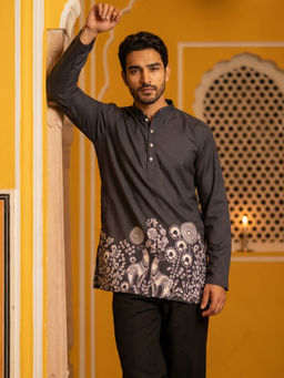 Jompers - Black Solid Cotton Regular Kurta