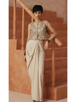 Basanti Kapde aur Koffee - Ivory Elan Ivory Embroidered Draped Skirt with Blouse