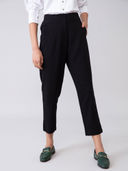 Black color option, Currently selected