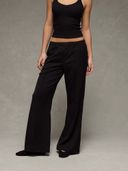 Black color option, Currently selected