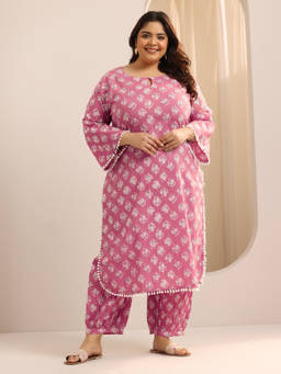Extra love by Libas - Plus Size Women Peach Printed Cotton Straight Kurta Sets for Women