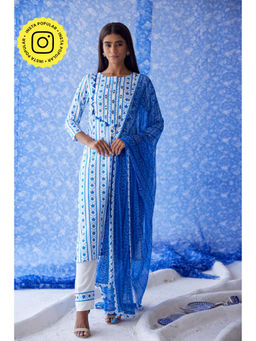 Baise Gaba - White Vaayu Straight Suit (Set of 3)