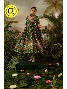 Baise Gaba - Gauri Anarkali Kurta