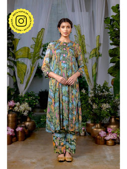Baise Gaba - Arthy Green Kurta with Pant (Set of 2)