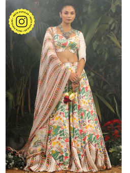 Baise Gaba - Kahkashan White Lehenga with Blouse and Dupatta