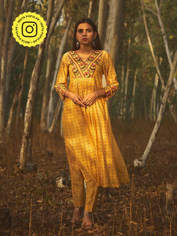 Baise Gaba - Yellow Bee Balm Kurta