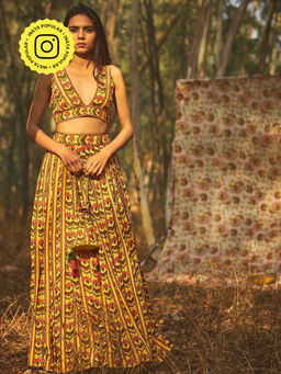 Baise Gaba - Yellow Puncture Skirt Crop Top (Set Of 2)
