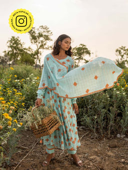 Baise Gaba - Blue Bell Dupatta