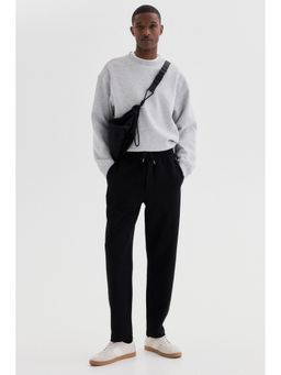 H&M - Men Black Regular Fit Joggers