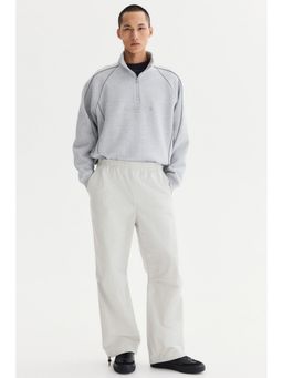 H&M - Men White Relaxed Fit Parachute trousers