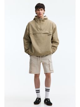 H&M - Men Beige Regular Fit Cargo shorts
