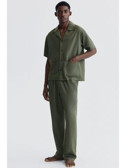 H&M - Men Green Relaxed Fit Resort shirt