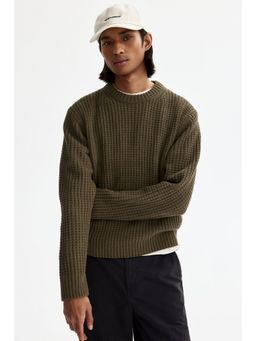 H&M - Men Green Regular Fit Jumper