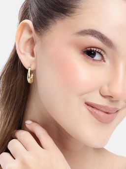 Carlton London - 18kt Gold Plated Oval Hoop Earrings