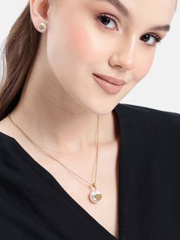 Carlton London - Multi-Color 18kt Gold Plated Pearl and Heart Necklace with Earrings