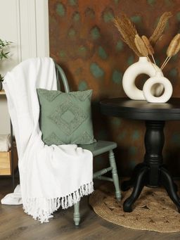 Sashaa World - Green Loop Tufted Cushion Cover
