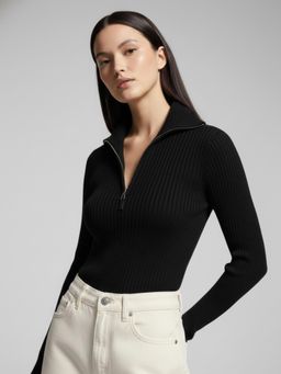 Outzidr - Black Full Sleeve Half Zipper Sweatshirt