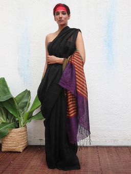 Chidiyaa - Kaali Devakanya Handwoven Linen Saree