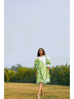 Studio Moda India - Green Ceres Shift Dress