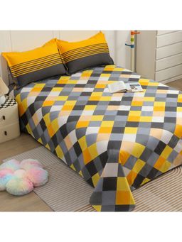Story@Home - 144 Tc Yellow Checks 1 Double Bedsheet with 2 Pillow Covers (Queen)