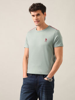 U.S. POLO ASSN. - Men Green Solid Regular Fit T-Shirt