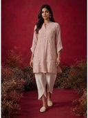 Pink color option, Currently selected