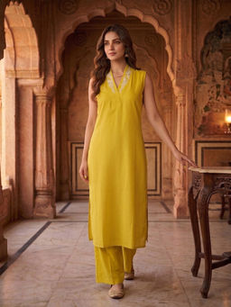 INDDUS - Women Floral and Thread Embroiderd Yoke Design A-Line Kurta with Pant