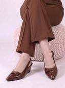 Brown color option, Currently selected