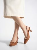 Tan color option, Sold out, Currently selected