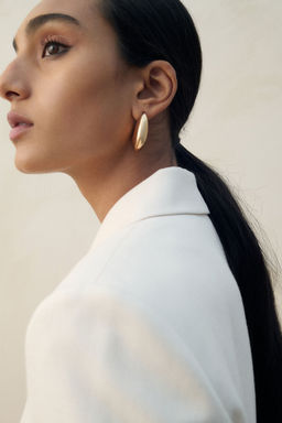 H&M - Women Gold Chunky Hoop Earrings