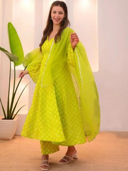 Gahan - Womens Green Printed Anarkali Kurta with Pant & Dupatta