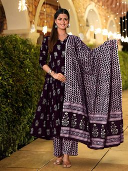 Gahan - Womens Purple Floral Printed Anarkali Kurta with Pant & Dupatta