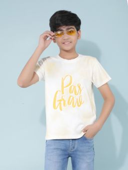 CRIMSOUNE CLUB - Boys Yellow Typographic Print T-Shirt
