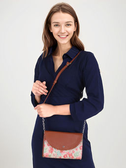 Toteteca - Printed Sling Bag