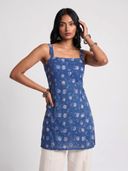 Blue color option, Currently selected