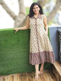 DESI SANDOOK - Women'S Beige Buttoned Printed Dress