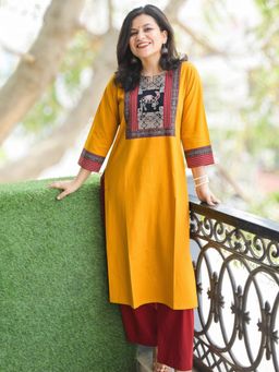 DESI SANDOOK - Woman's Yellow Mirror Work Camel Yoke Kurta