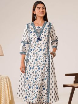 ARAMYA - Off White Soft Cotton A-Line Floral Print Kurta