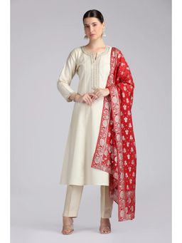 Cotton Culture - Cream PolySilk Embroidered Kurta Set With Dupatta