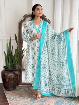 SIJOPA - White Cotton V-Neck Floral Printed Kurta Set