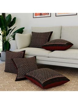Kuber Industries - Maroon Velvet Square Embossed Shanil Print Cushion Covers (Pack of 5)
