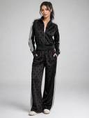 Black color option, Sold out, Currently selected