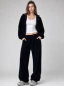Black color option, Sold out, Currently selected