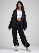 Black color option, Sold out, Currently selected