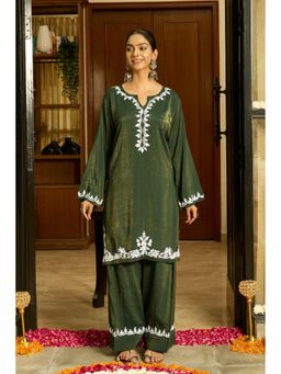 HOUSE OF KARI - Green Viscose Embroidered Round Neck Kurta with Pant