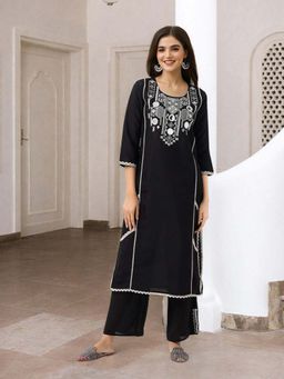 ISHIN - Women Black Roman Silk Kurta with Palazzo