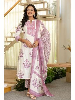 Kohsh - Women Straight Mul Cotton Kurta with Pant and Dupatta