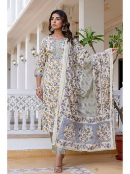 Kohsh - Women Cream Mul Cotton Kurta with Pant and Dupatta